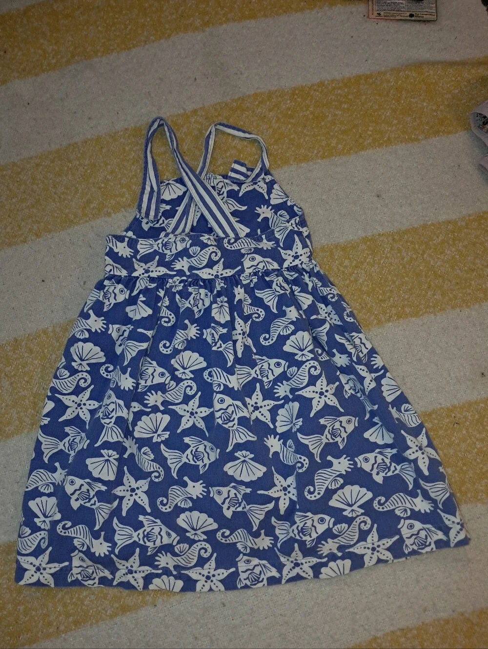 Vintage Oshkosh b'gosh brand Little girls size 6, 100% cotton, dress